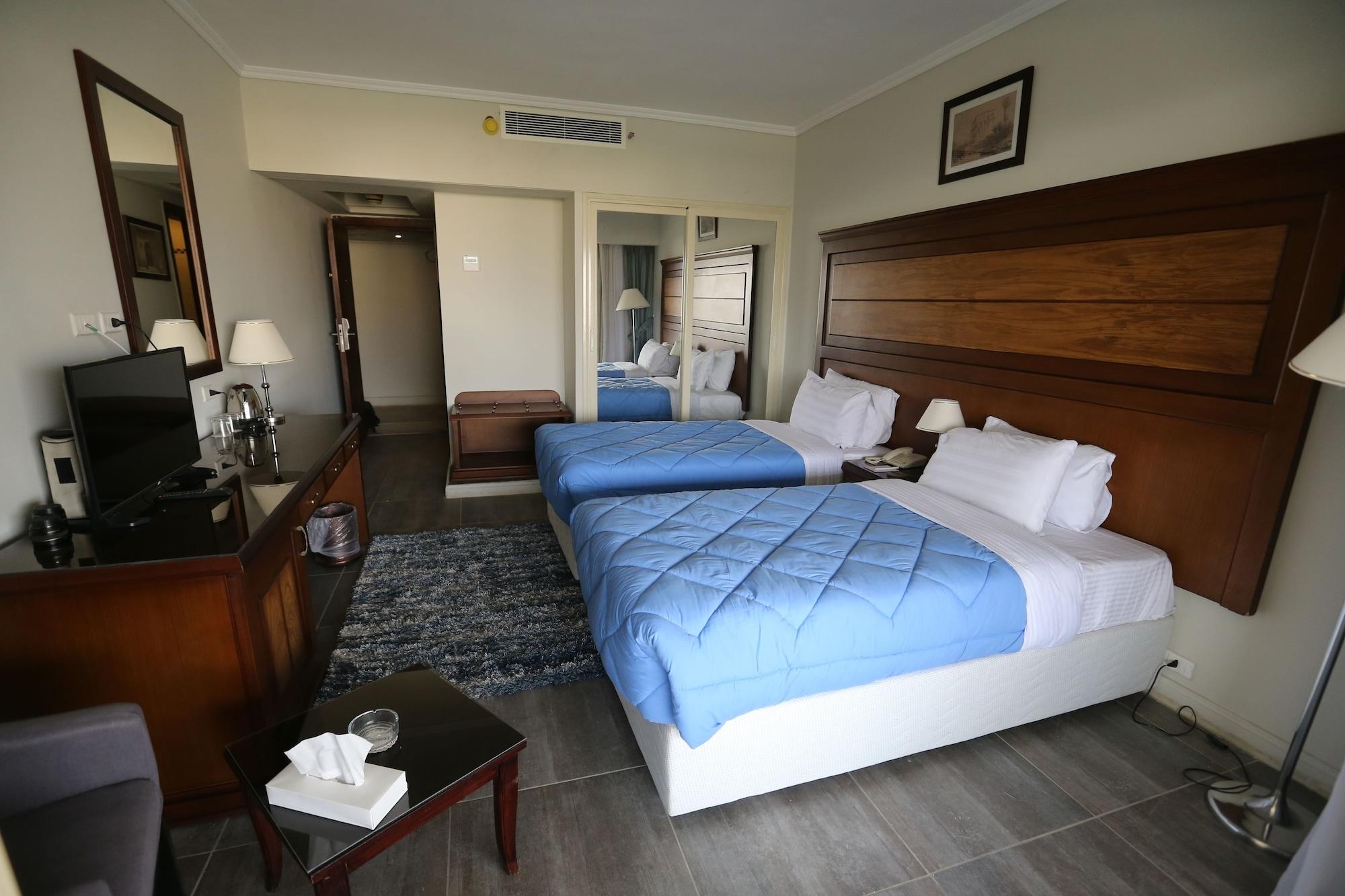 Horizon Shahrazad Hotel Giza Exterior photo
